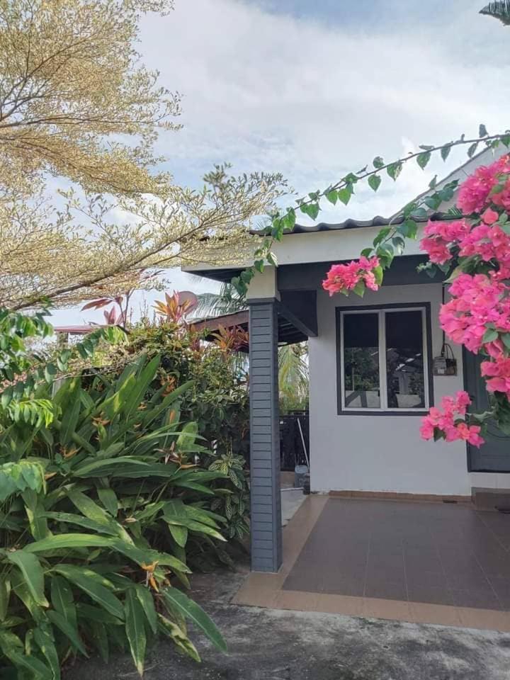 Langkawi Homestay Bunga Padi Kuah Exterior photo